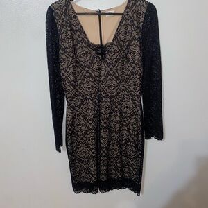 Wilfred Black and Tan Sheath Dress Long Sleeve Scoop Neck